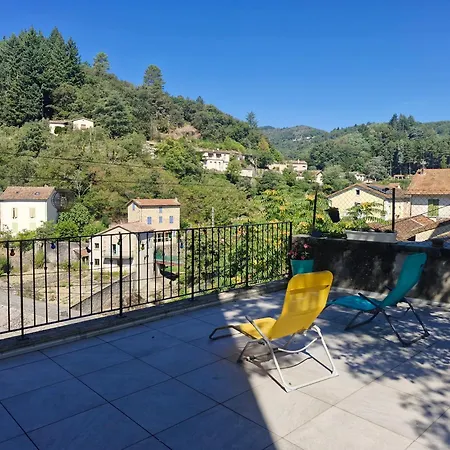 Denise ヴァル・レ・バン