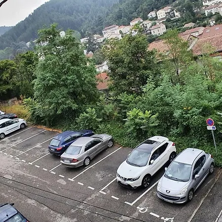 Denise * Vals-les-Bains